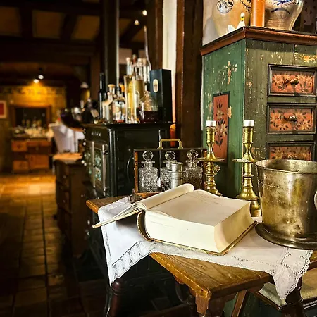 Landgasthof Zum Weissen Schwanen Braubach