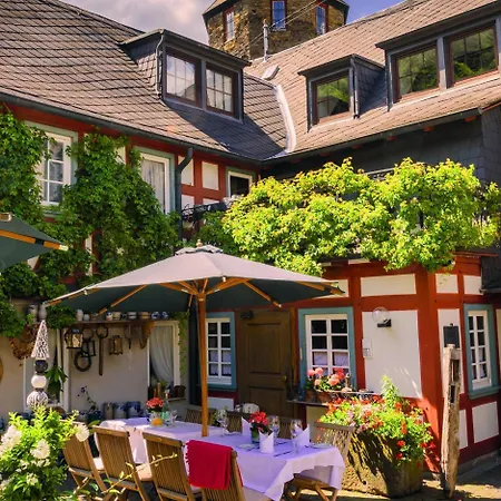 Landgasthof Zum Weissen Schwanen Braubach