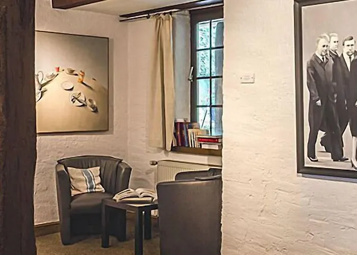 Landgasthof Zum Weissen Schwanen ホテル ブラウバッハ